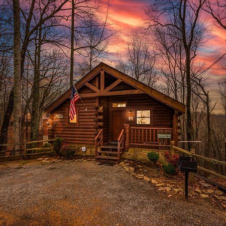 Log Cabin, Hot Tub, Fireplace, Pool Table & Views! Sevierville Buitenkant foto